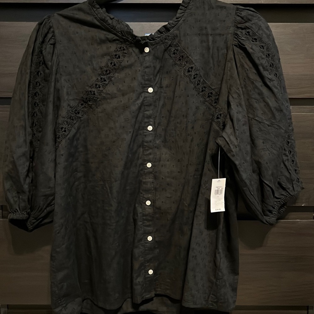 NWT Old Navy button down blouse